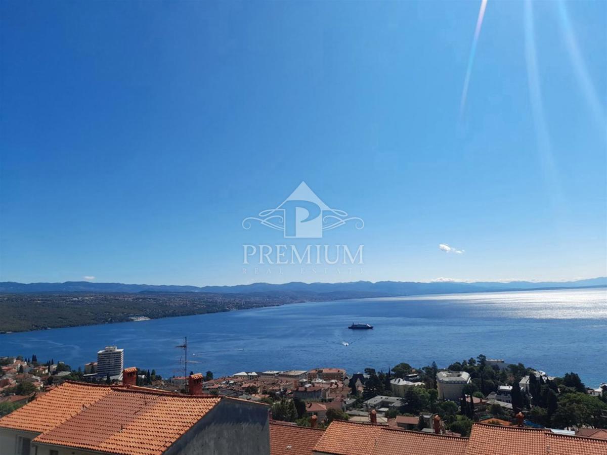 APARTMA 54,69 m2, PARKIRIŠČE, BLIZINA MORJA IN CENTRA