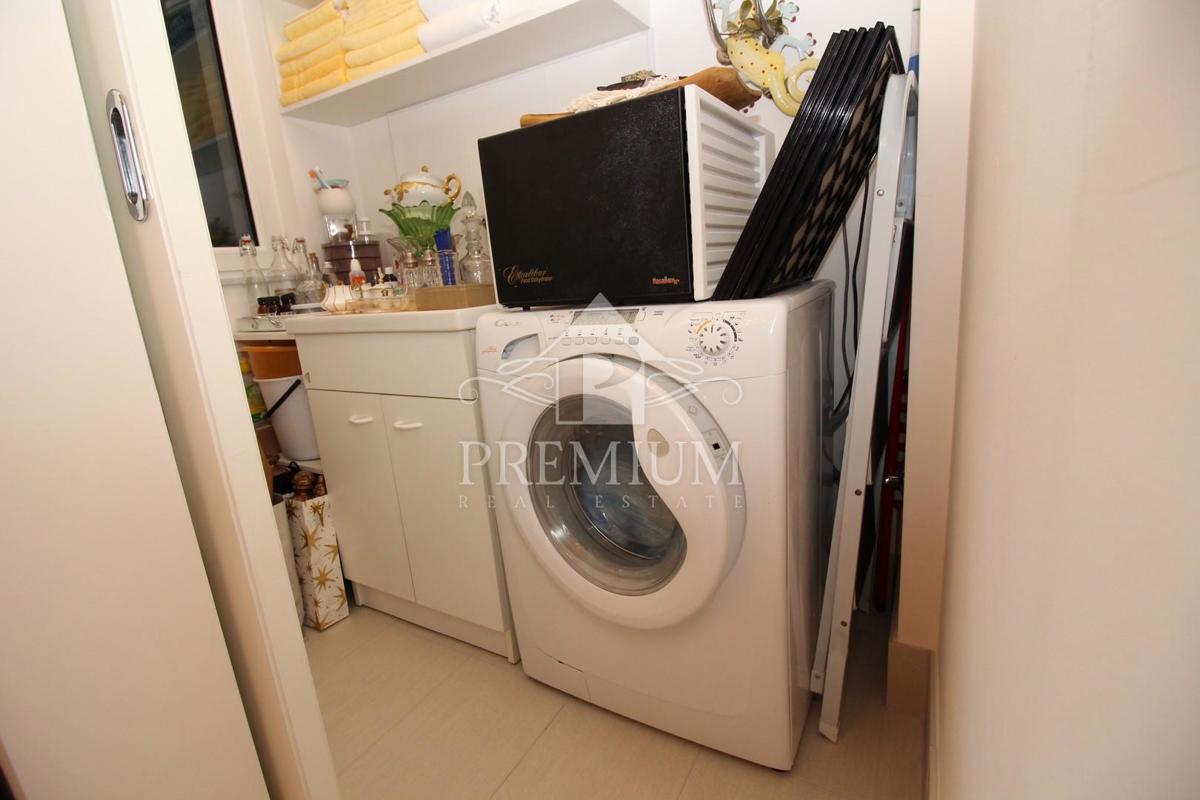 ČUDOVIT APARTMA V BLIZINI MORJA, MIRNA OKOLJA, RAZGLED, PARKIRANJE