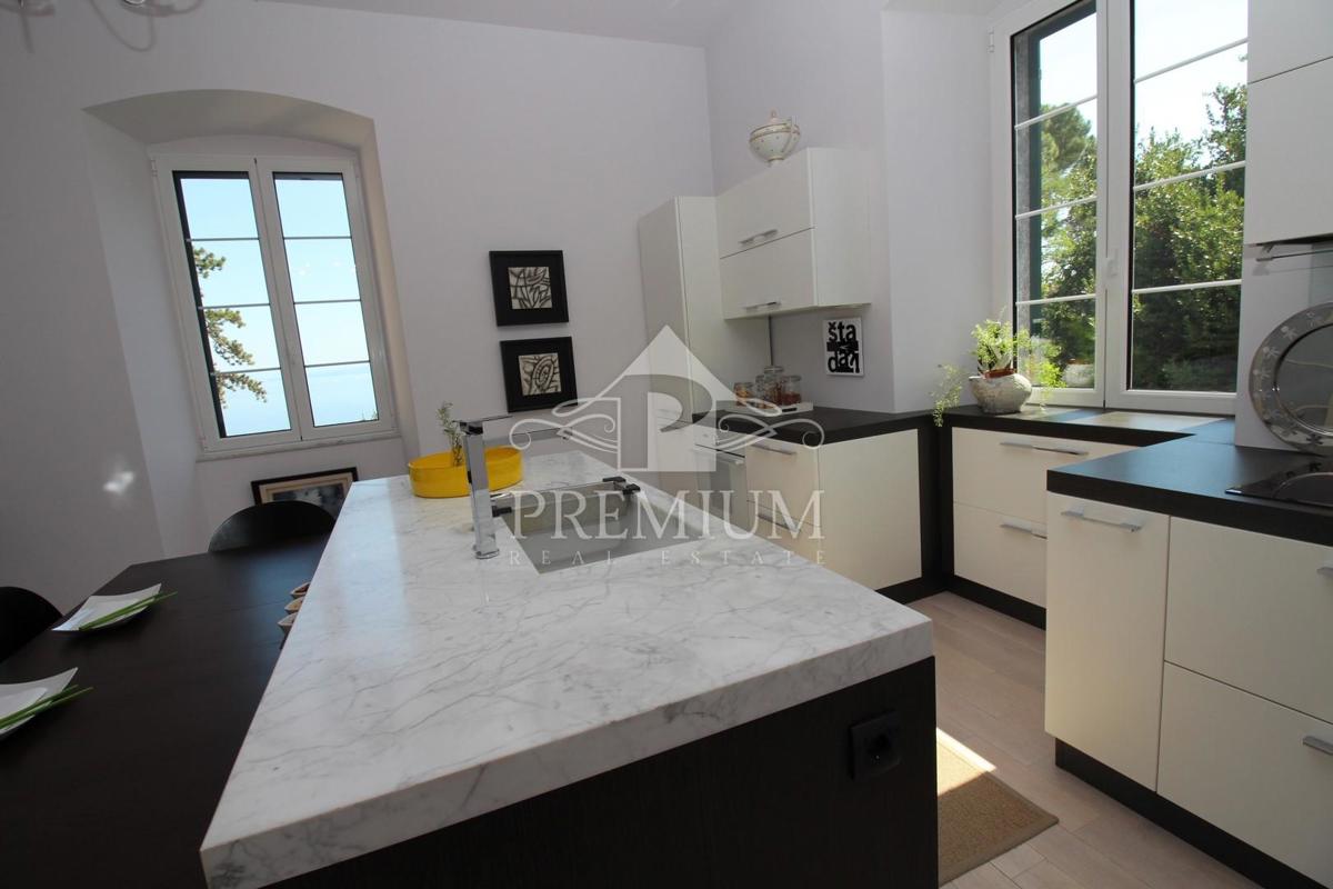ČUDOVIT APARTMA V BLIZINI MORJA, MIRNA OKOLJA, RAZGLED, PARKIRANJE