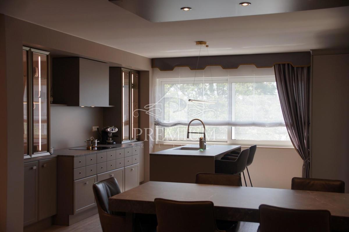 Stanovanje Rovinj, 142m2