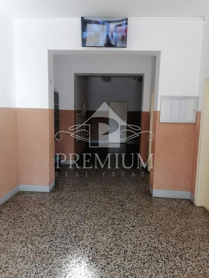 APARTMAN 51 m2, BALKON, POGLED NA MORJE