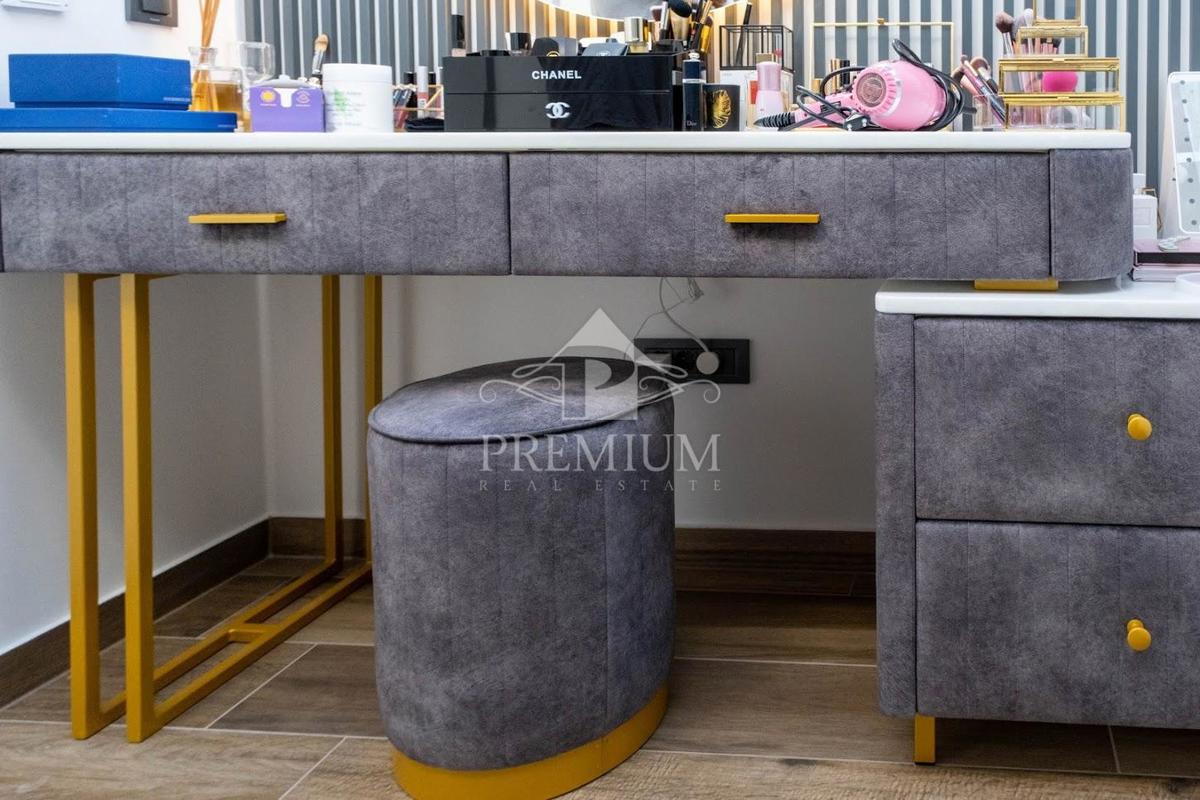 NOVOZGRADLJENI PENTHOUSE S ČAROBNIM RAZGLEDOM
