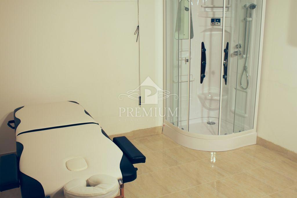 LUKSUZNI APARTMAN S PREKRASNIM POGLEDOM, BLIŽINA MORJA