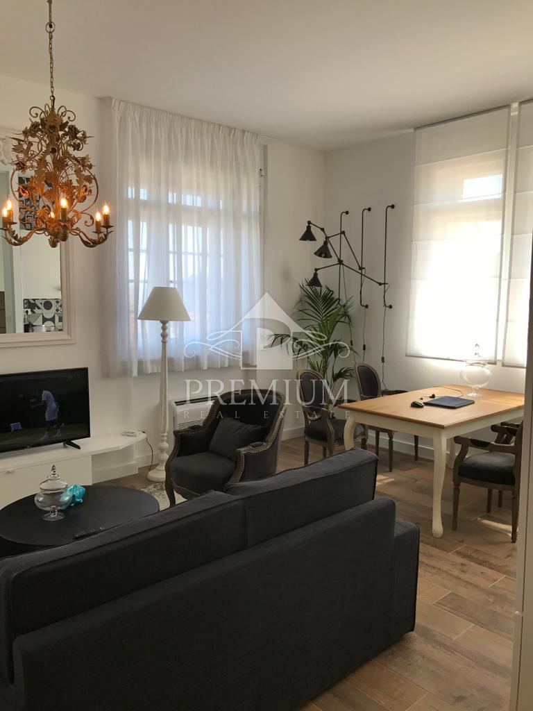 Stanovanje Opatija - Centar, Opatija, 205m2