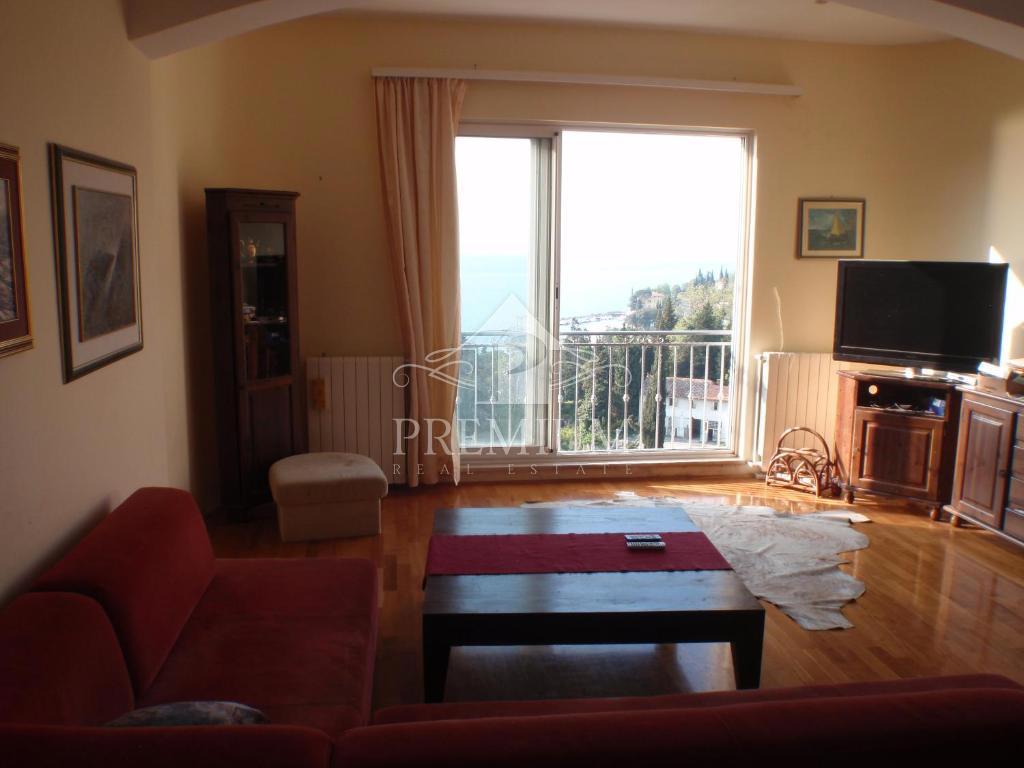 Stanovanje Ičići, Opatija - Okolica, 290m2