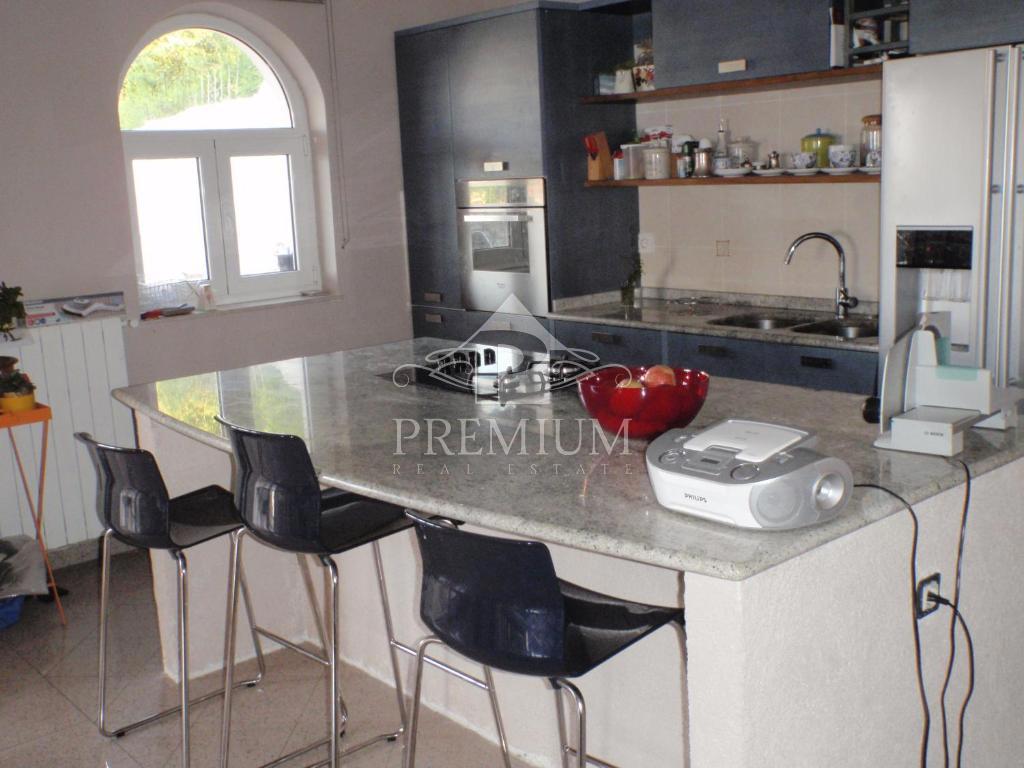 Stanovanje Ičići, Opatija - Okolica, 290m2