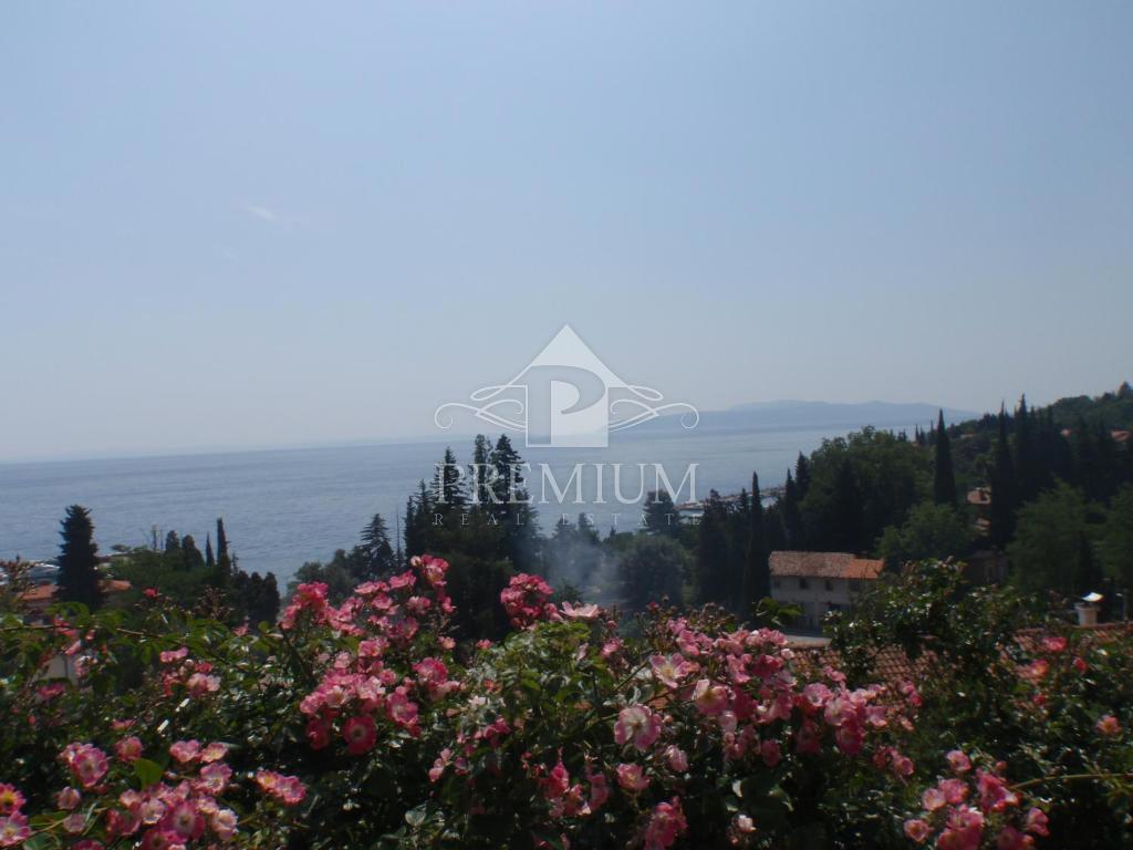 Stanovanje Ičići, Opatija - Okolica, 290m2