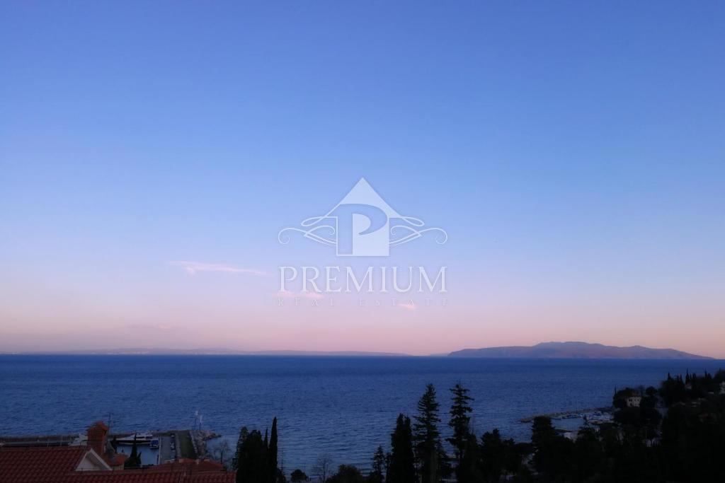 Stanovanje Ičići, Opatija - Okolica, 290m2