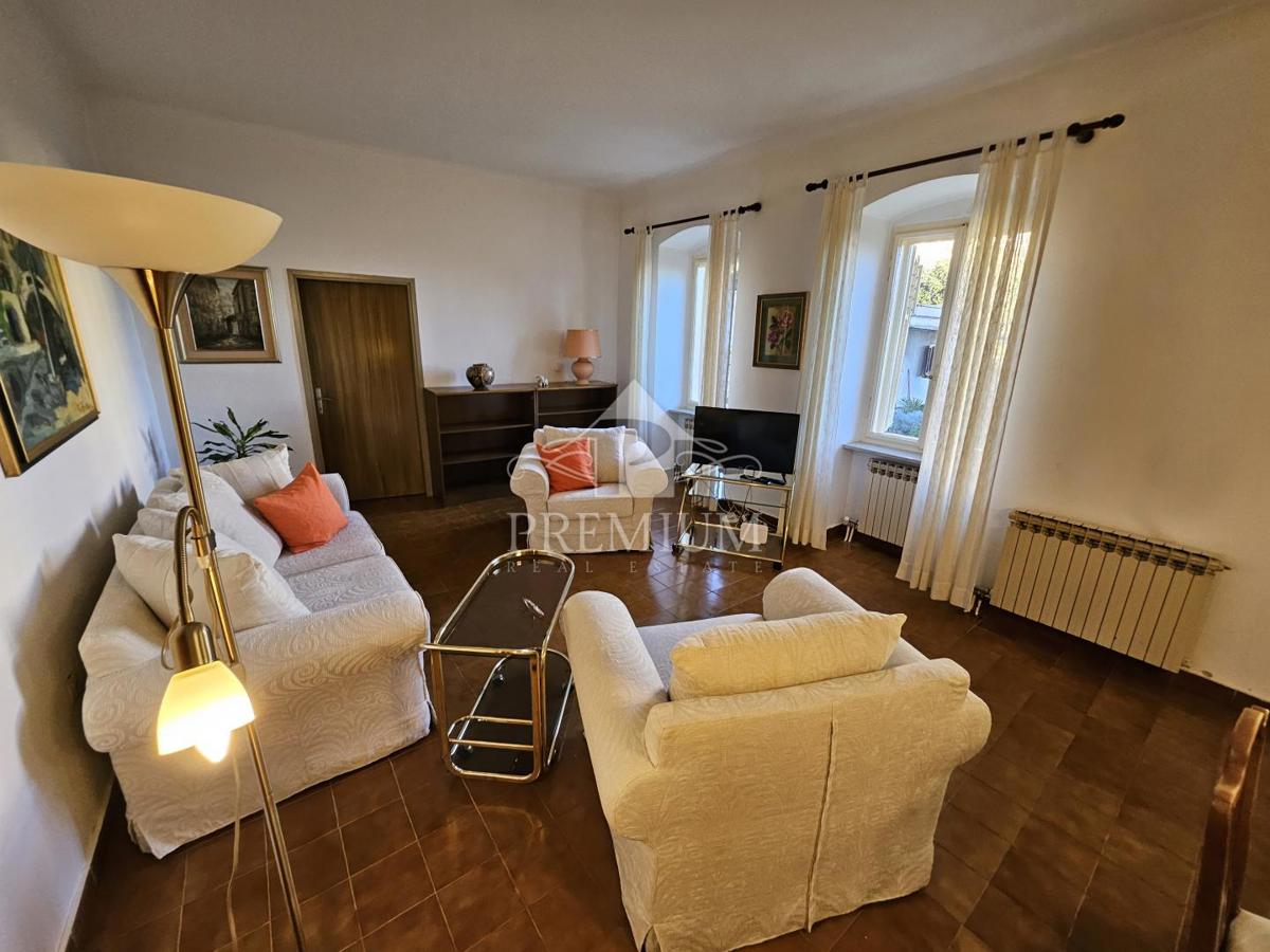 STANOVANJE Z VRTOM, CENTER