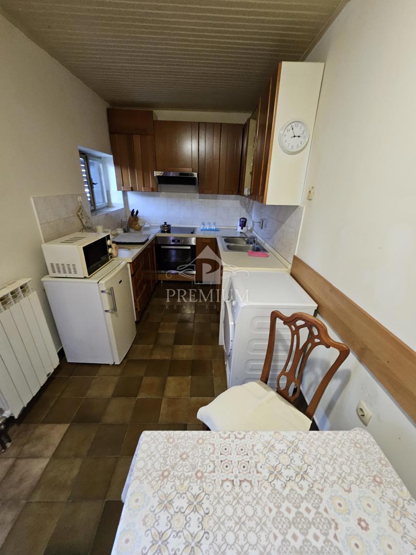 STANOVANJE Z VRTOM, CENTER