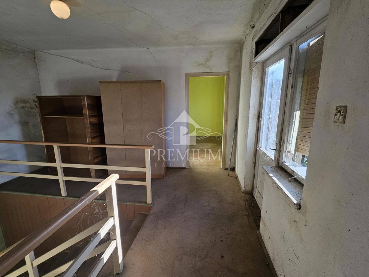 STARA HIŠA ZA ADAPTACIJO