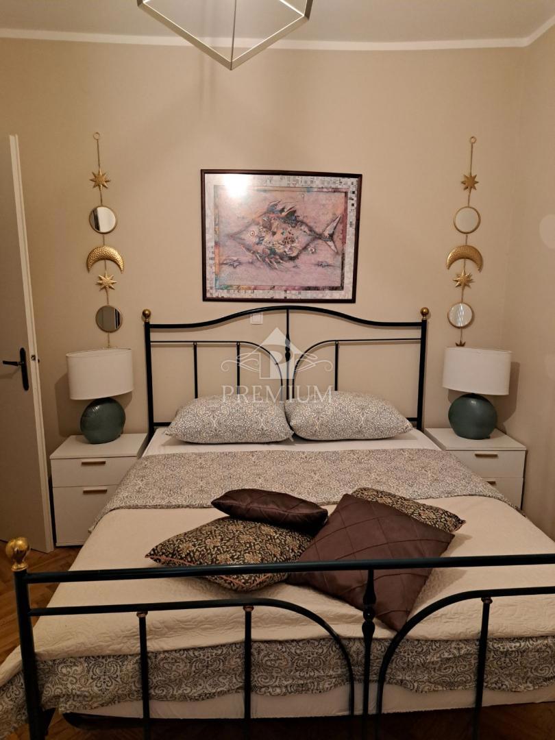 DVOSOBNO STANOVANJE Z VRTOM IN PARKIRIŠČEM