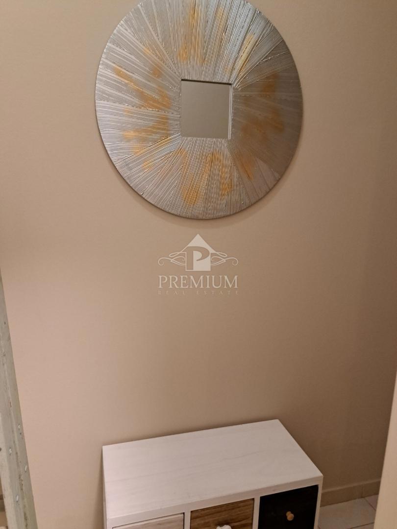 DVOSOBNO STANOVANJE Z VRTOM IN PARKIRIŠČEM