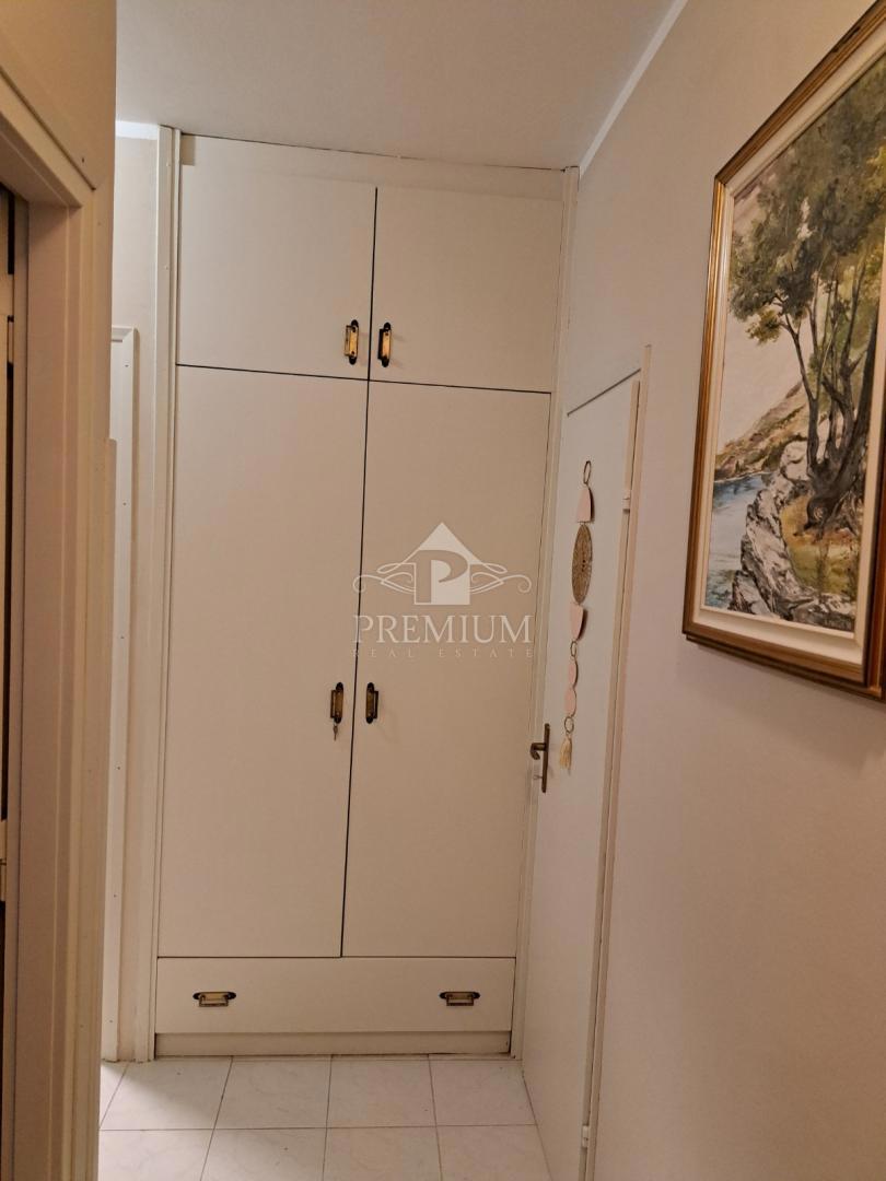 DVOSOBNO STANOVANJE Z VRTOM IN PARKIRIŠČEM