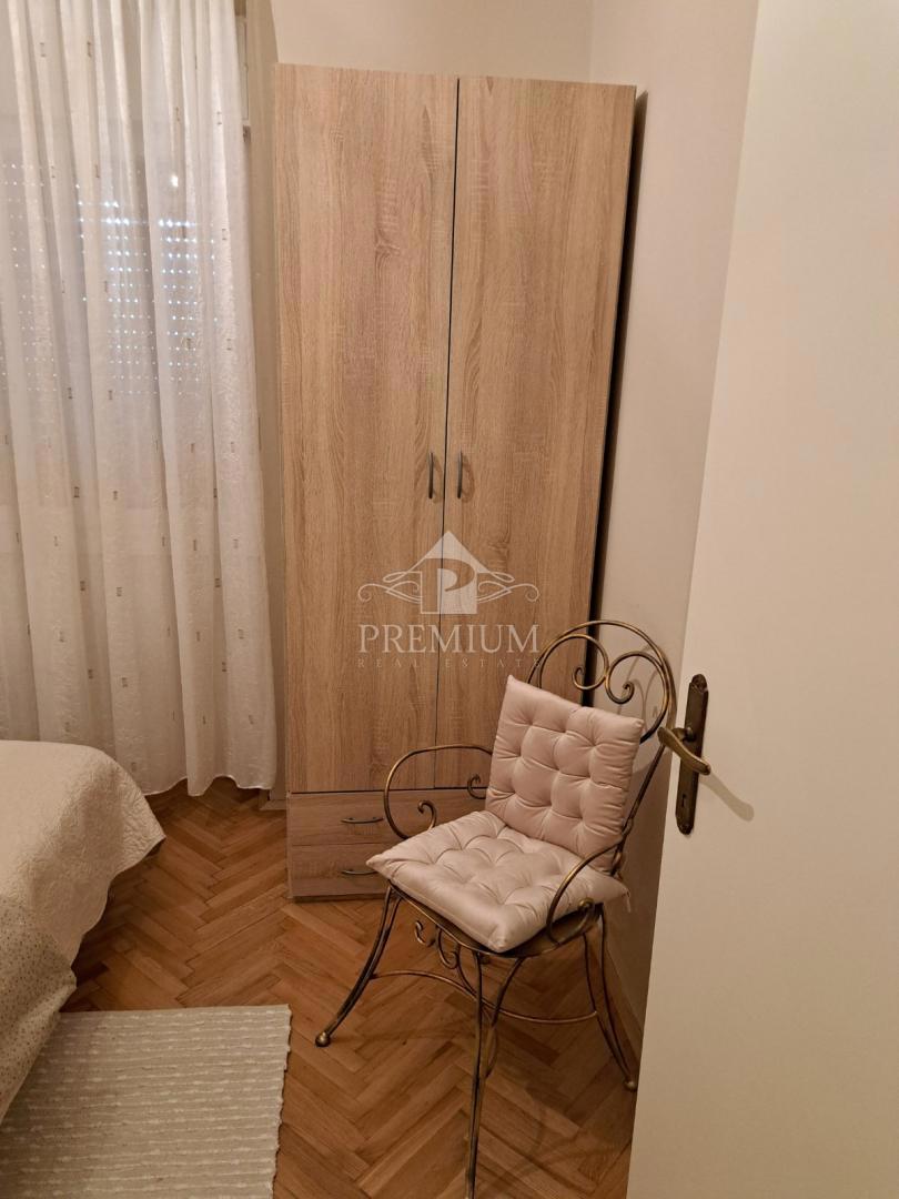 DVOSOBNO STANOVANJE Z VRTOM IN PARKIRIŠČEM