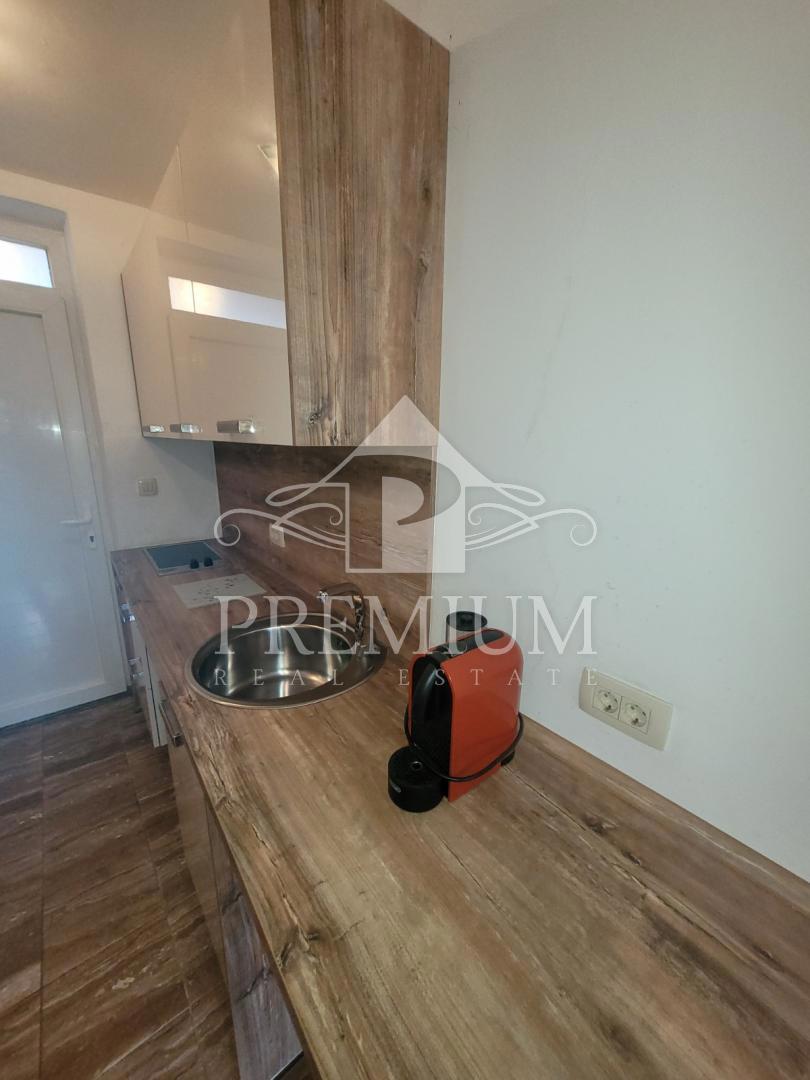 GARSONJERA, 16 m2, blizu centra