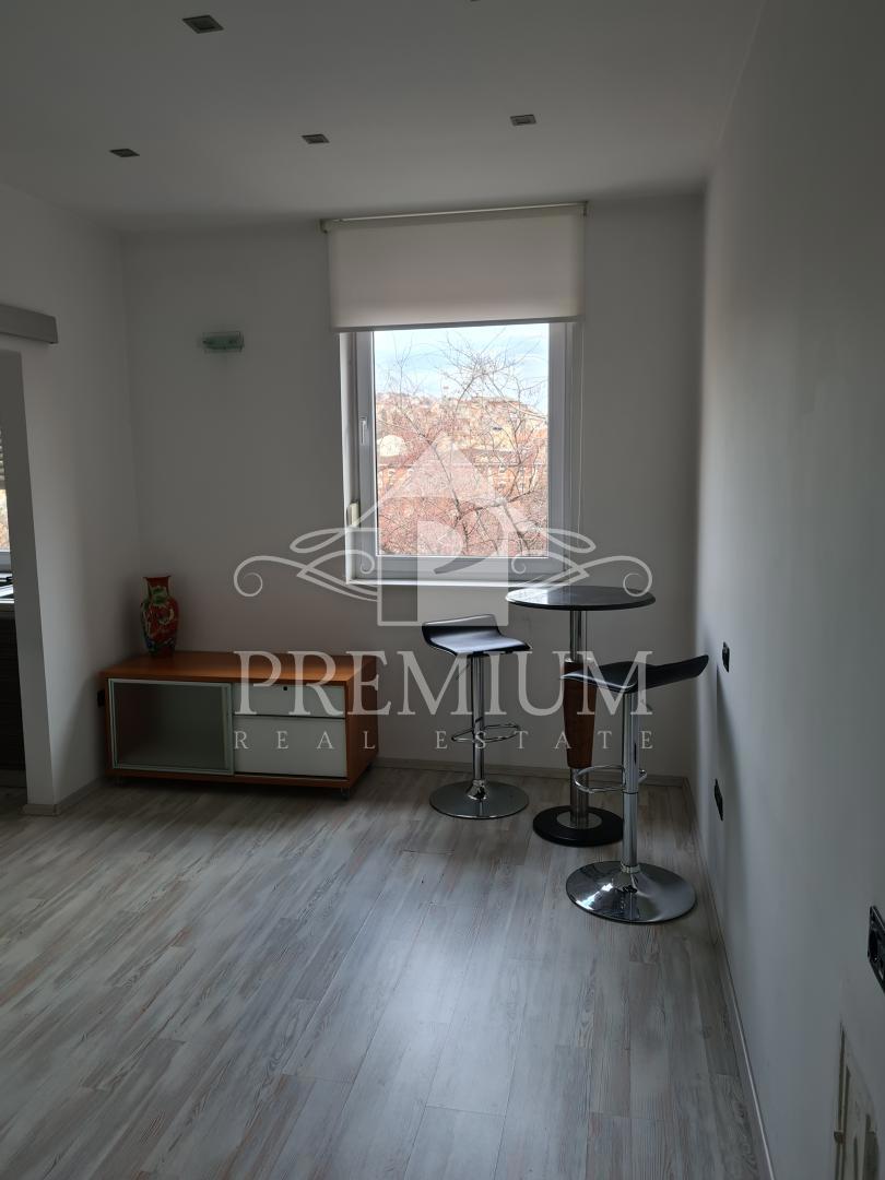 Stanovanje Centar, Rijeka, 74m2