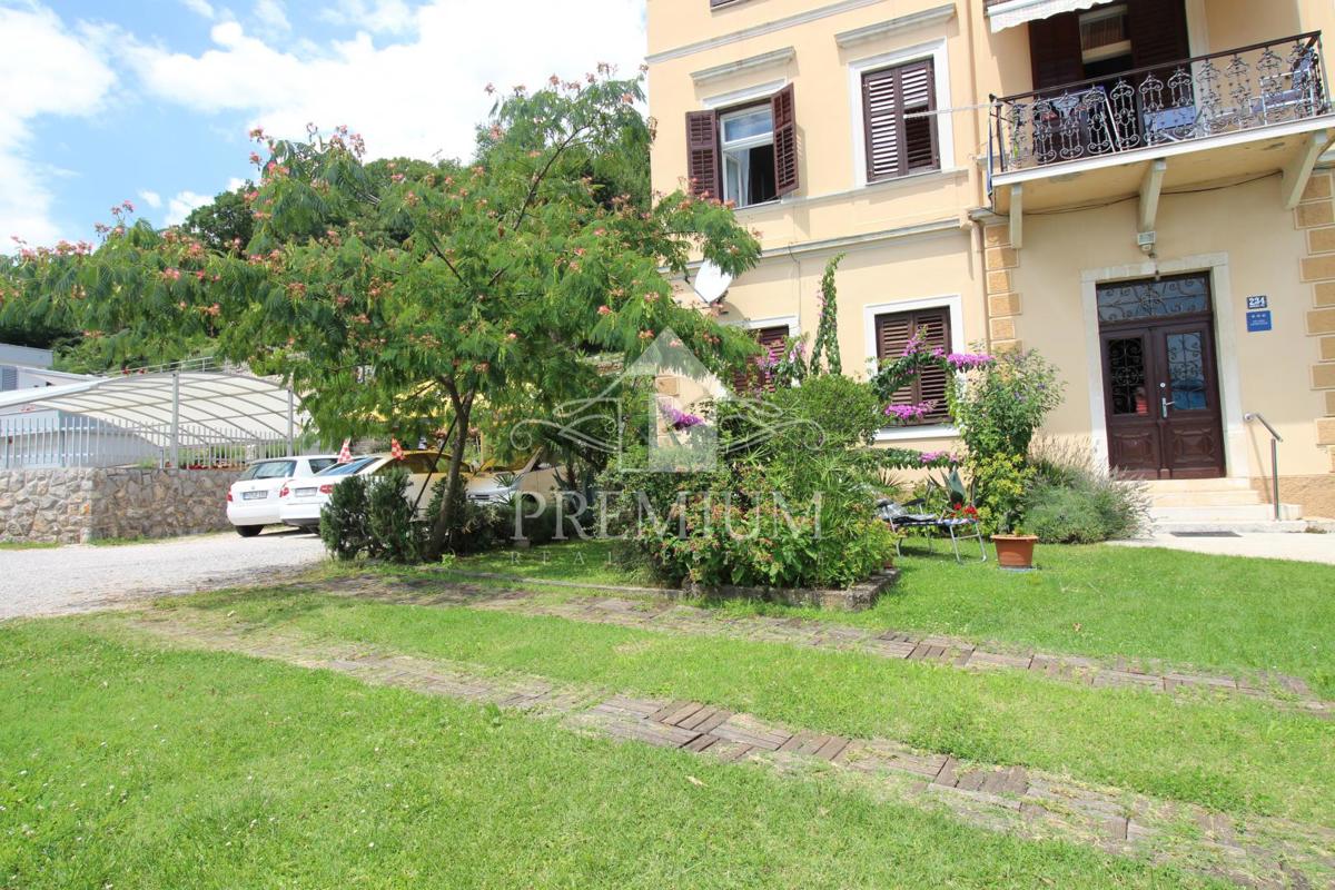 2S APARTMA + BA, RAZGLED, BLIZINA MORJA