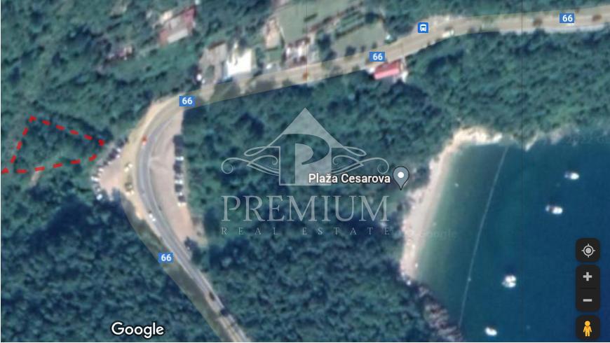 ZAZIDLJIVO ZEMLJIŠČE 716 m2, 170 m od morja