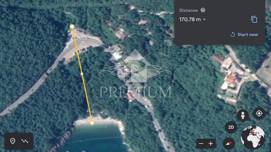 ZAZIDLJIVO ZEMLJIŠČE 716 m2, 170 m od morja