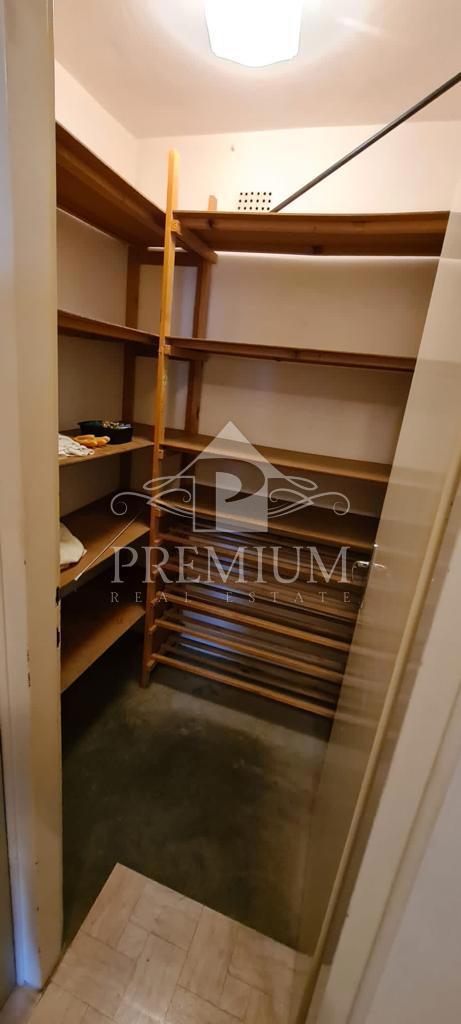 STANOVANJE 50 m2 Z LOŽO, POGLED NA MORJE