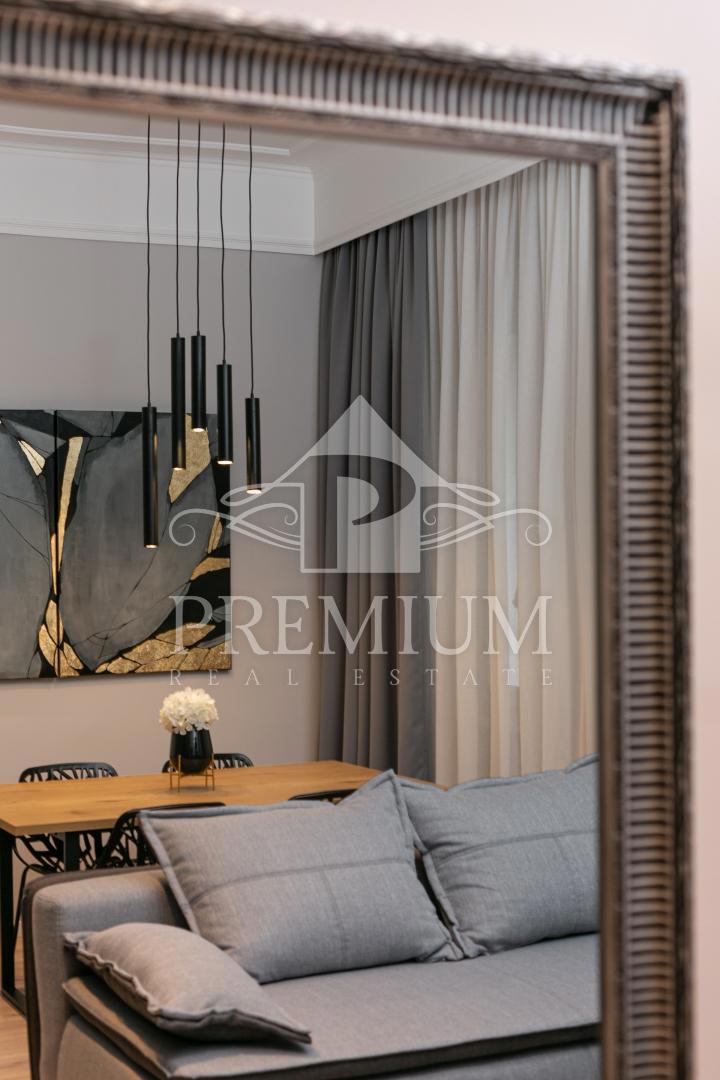 LUKSUZNO STANOVANJE, 160 m2, 2 APP + 3 SOBE