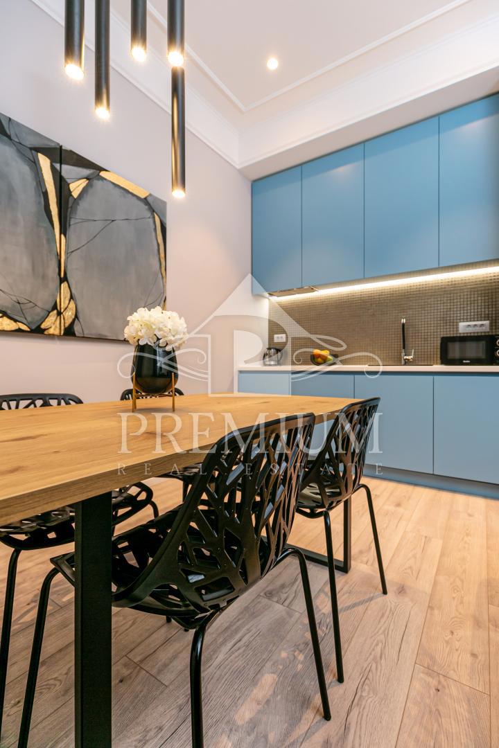 LUKSUZNO STANOVANJE, 160 m2, 2 APP + 3 SOBE