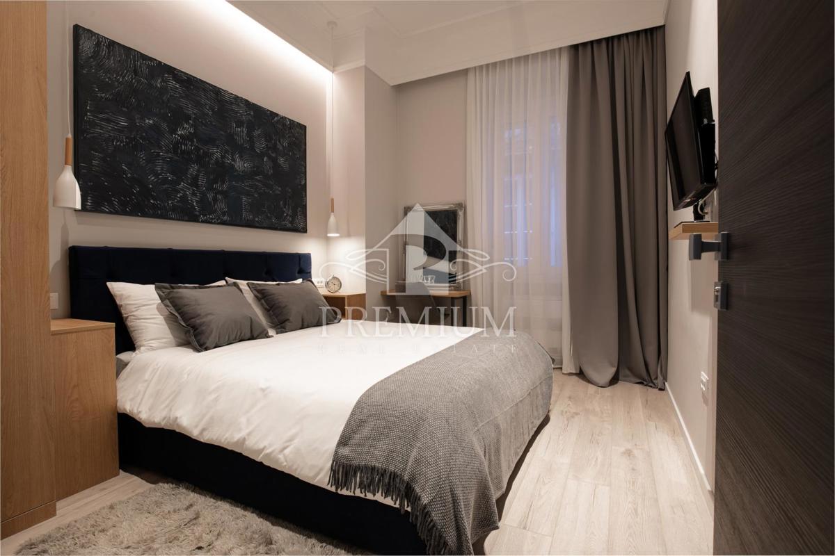 LUKSUZNO STANOVANJE, 160 m2, 2 APP + 3 SOBE