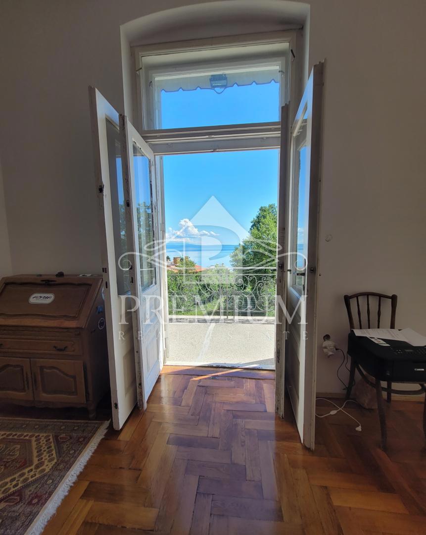Stanovanje Opatija - Centar, Opatija, 104,81m2