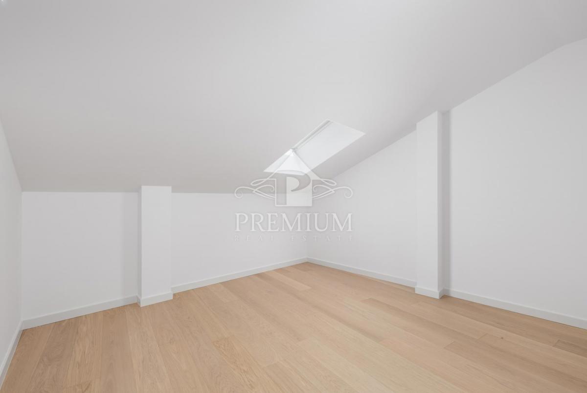 PENTHOUSE Z BAZENOM, DVIGALOM, GARAŽO, RAZGLED