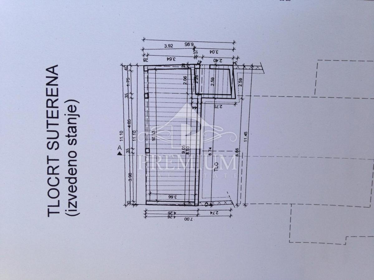 ATRAKTIVNO STANOVANJE 170,45 m2, NA ENKRATNI LOKACIJI,