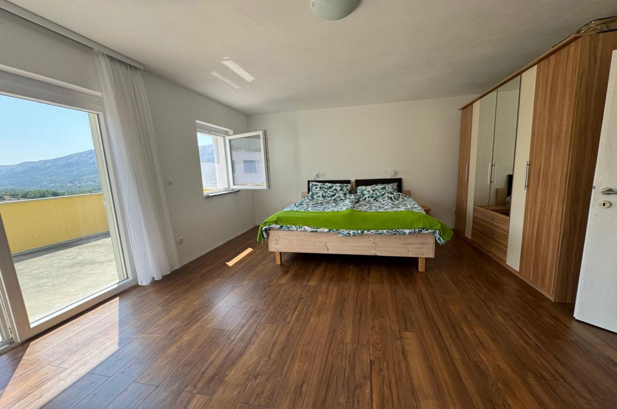 Hi&#353;a, prodaja, Baška, Hrvatska, 130 m2, 349.000,00 EUR