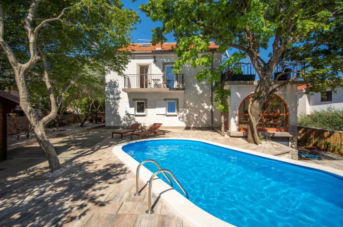Hi&#353;a, prodaja, Mesto Krk, Hrvatska, 290 m2, 590.000,00 EUR