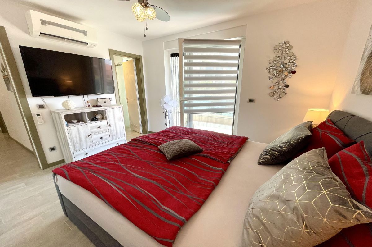 Apartma, prodaja, Mesto Krk, Hrvatska, 106 m2, 599.900,00 EUR