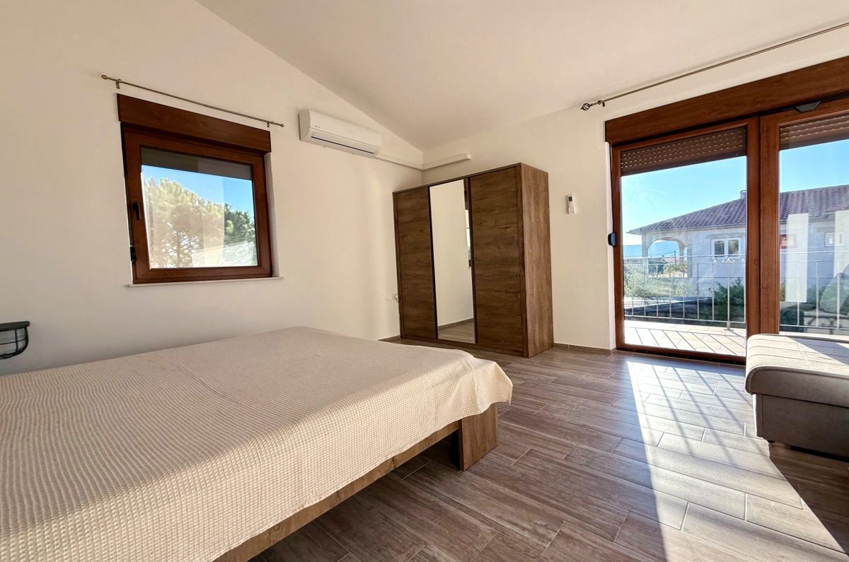 Hi&#353;a, prodaja, Mesto Krk, Hrvatska, 200 m2, 490.000,00 EUR