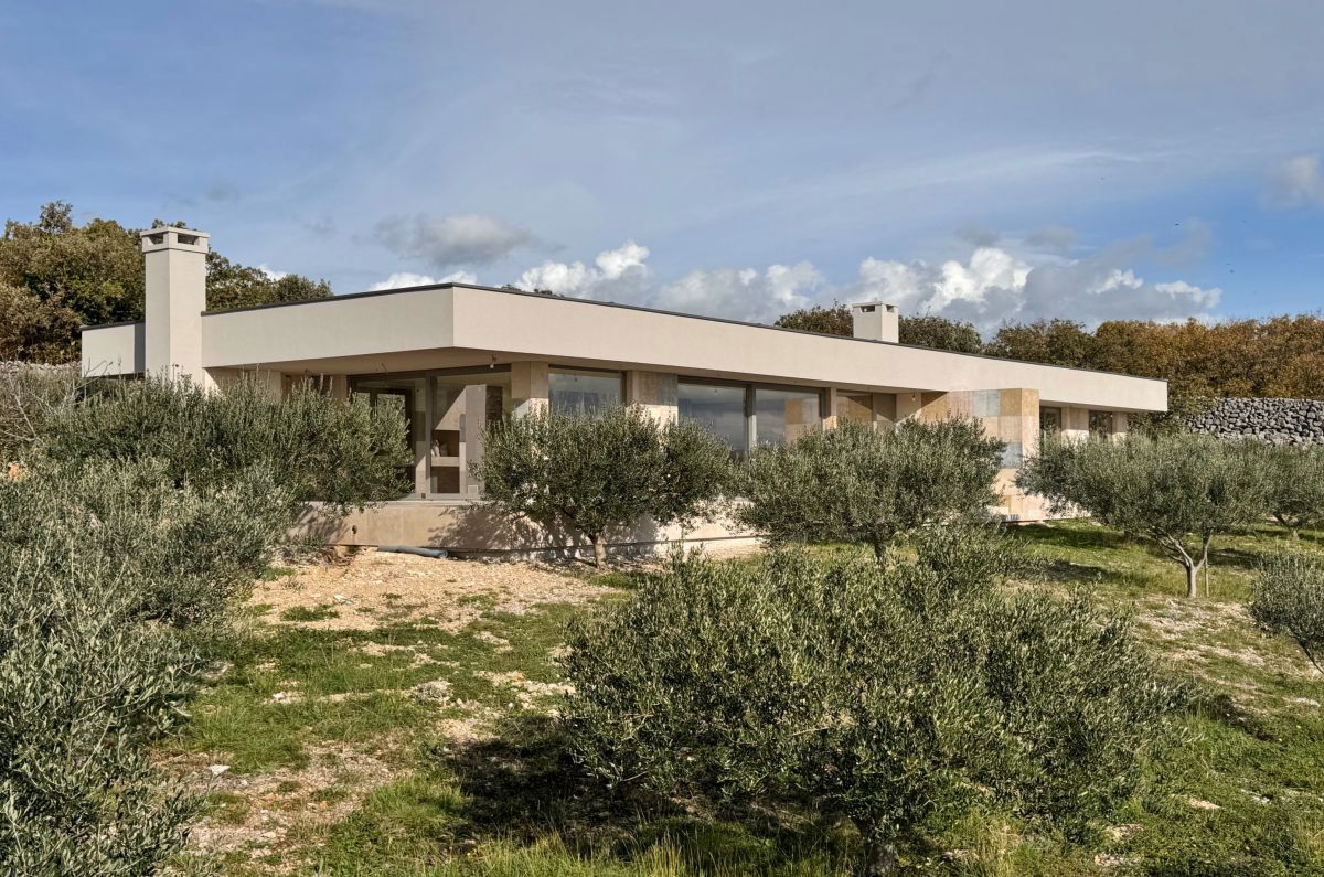 Hi&#353;a, prodaja, Mesto Krk, Hrvatska, 31240 m2, 3.600.000,00 EUR