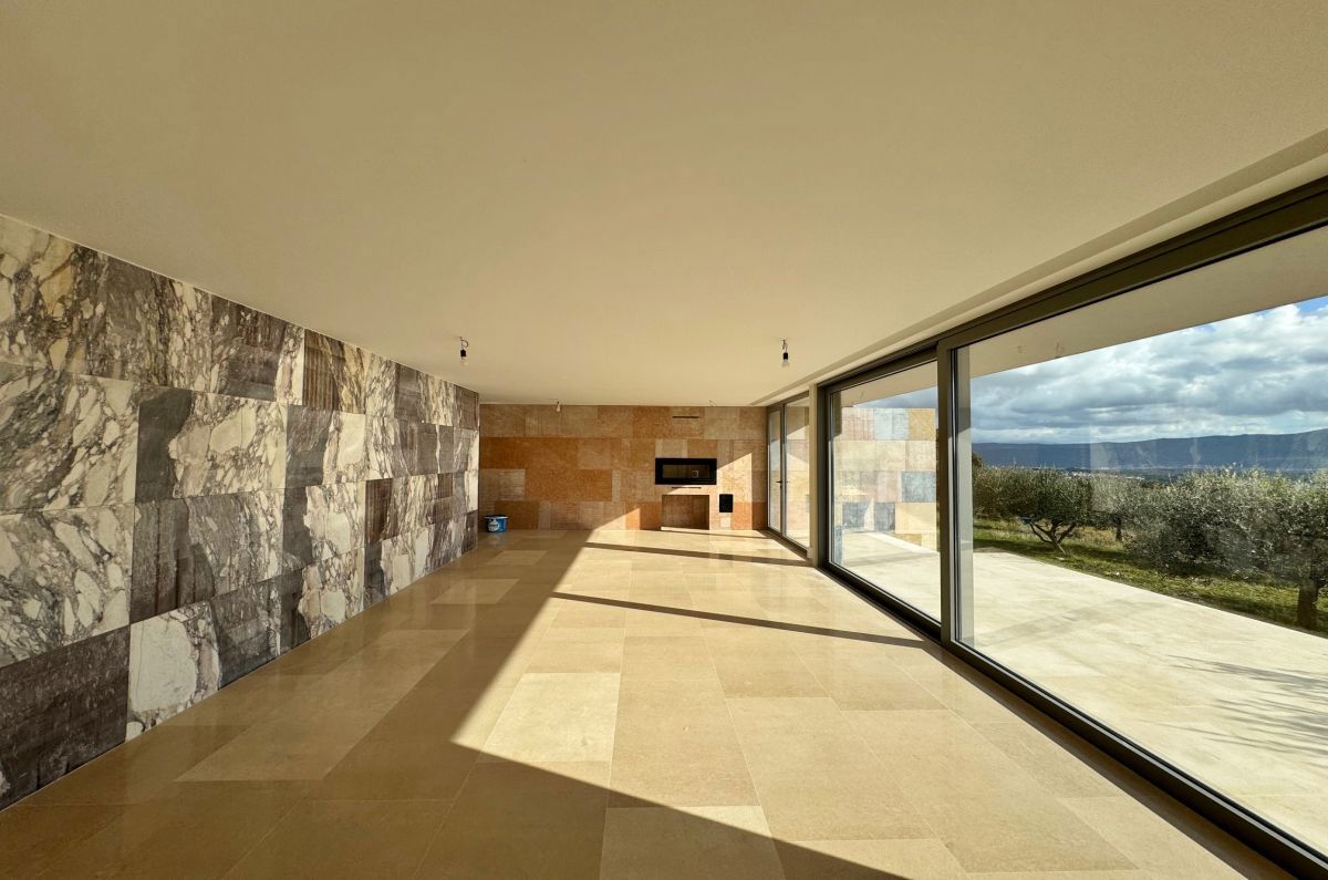 Hi&#353;a, prodaja, Mesto Krk, Hrvatska, 31240 m2, 3.600.000,00 EUR