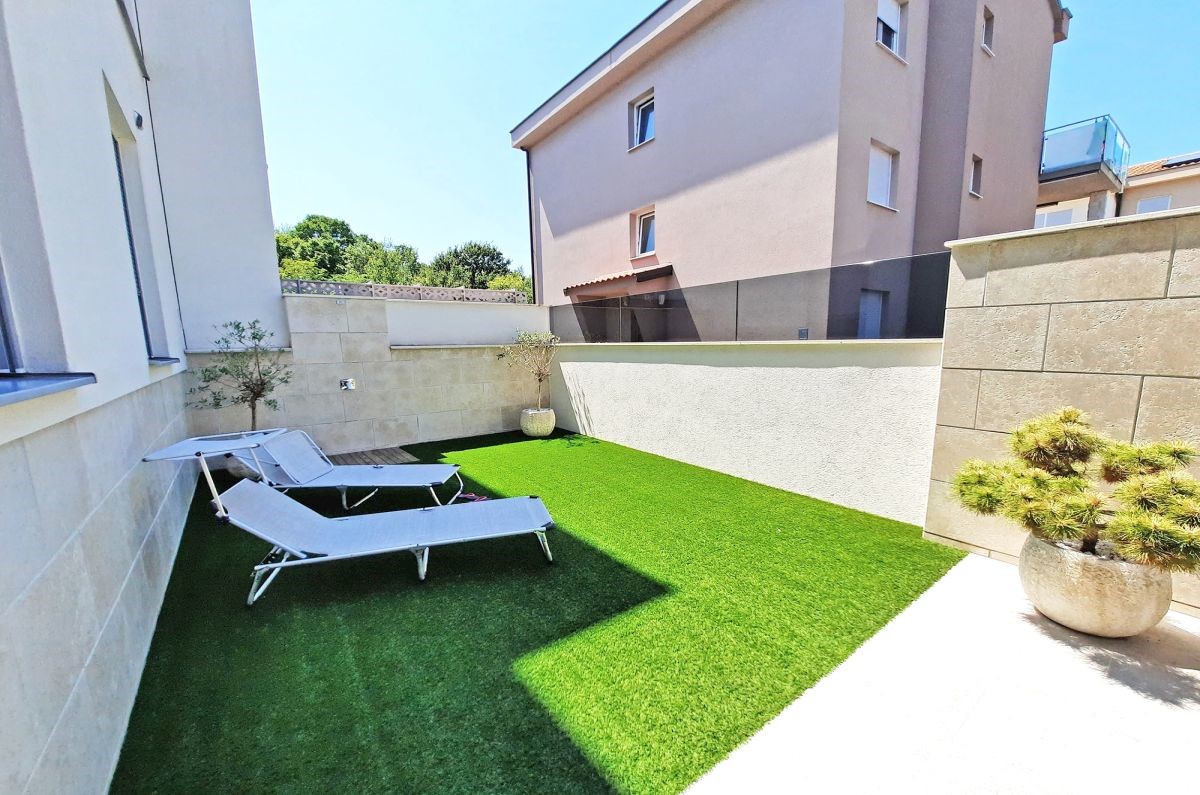 Apartma, prodaja, Njivice, Hrvatska, 71 m2, 430.000,00 EUR