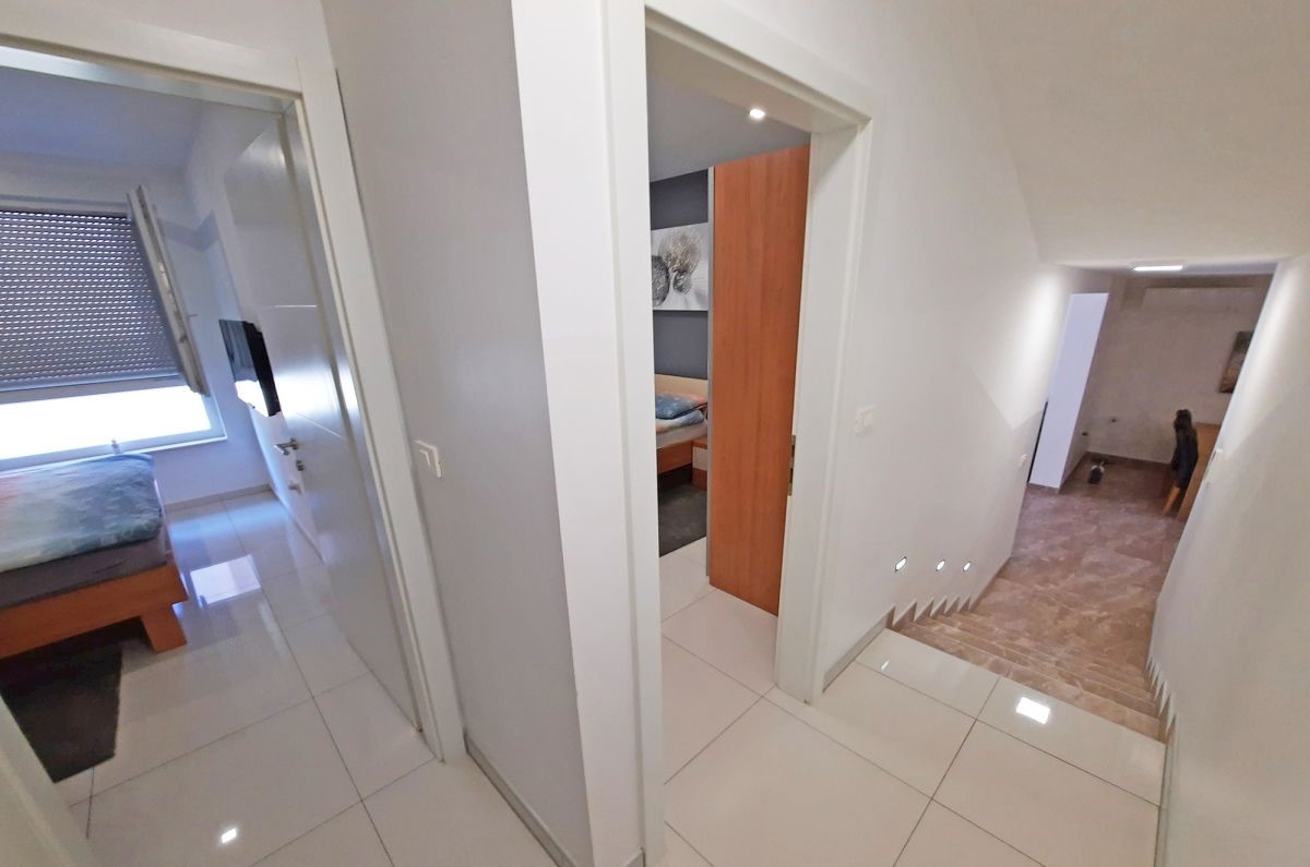 Apartma, prodaja, Njivice, Hrvatska, 71 m2, 430.000,00 EUR