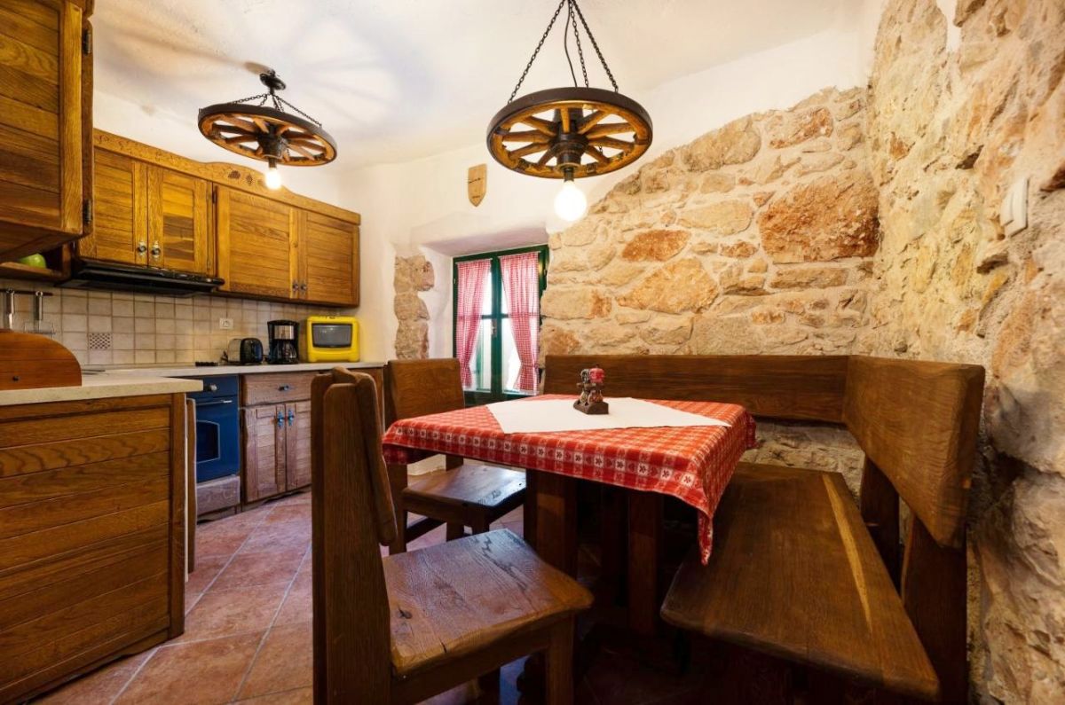 Stara kamnita hi&#353;a, prodaja, Dobrinj, Hrvatska, 225 m2, 925.000,00 EUR