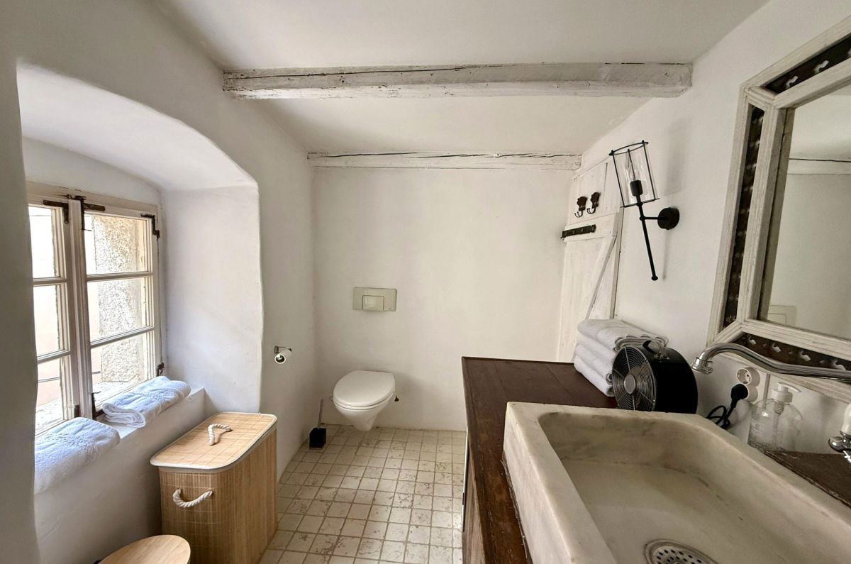 Stara kamnita hi&#353;a, prodaja, Vrbnik, Hrvatska, 120 m2, 390.000,00 EUR