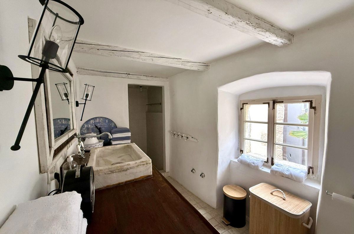 Stara kamnita hi&#353;a, prodaja, Vrbnik, Hrvatska, 120 m2, 390.000,00 EUR