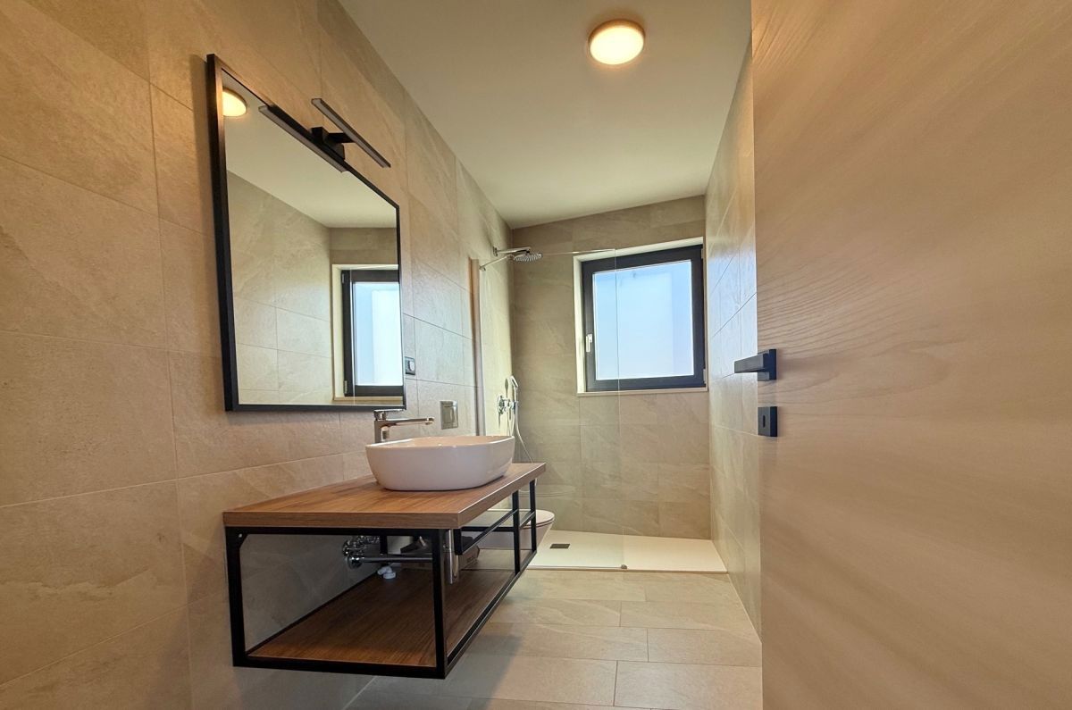 Apartma, prodaja, Omišalj, Hrvatska, 69 m2, 220.000,00 EUR