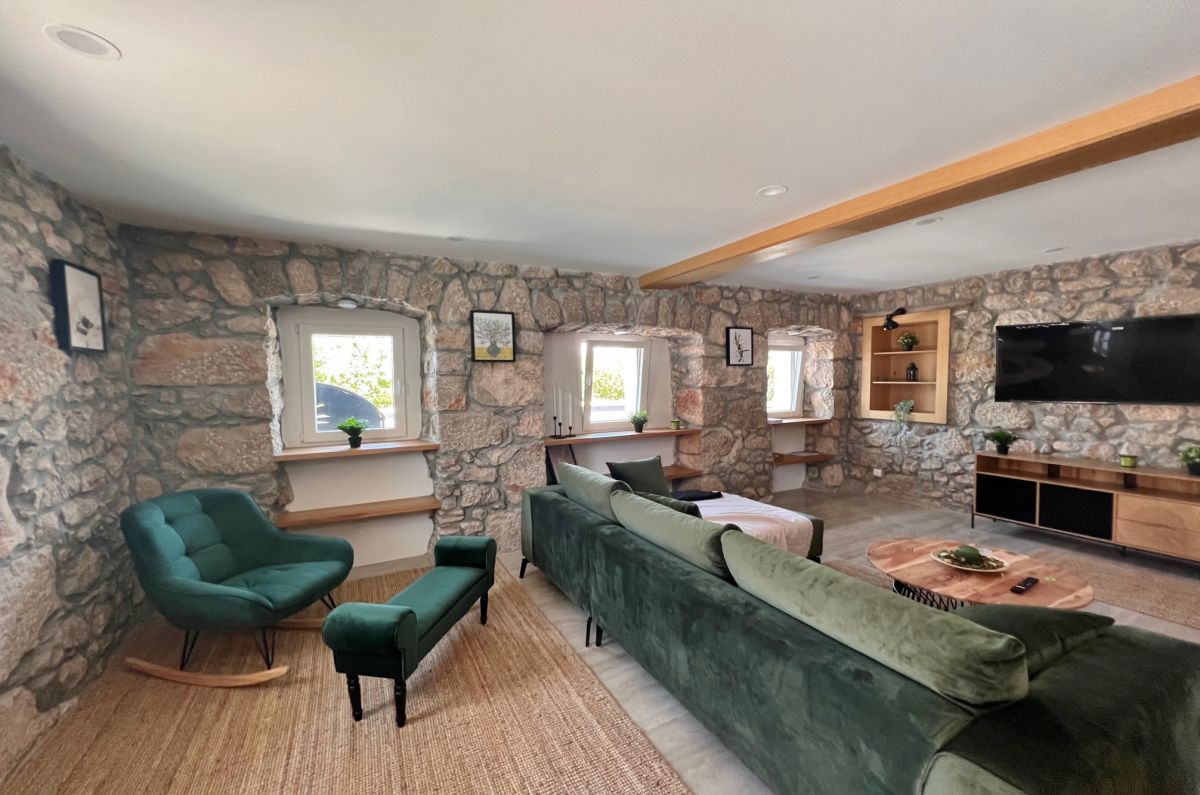 Nova kamnita hi&#353;a, prodaja, Malinska, Hrvatska, 150 m2, 580.000,00 EUR