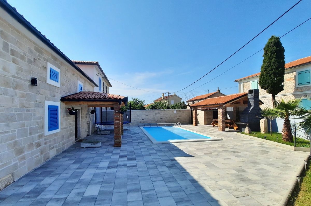 Nova kamnita hi&#353;a, prodaja, Malinska, Hrvatska, 150 m2, 580.000,00 EUR