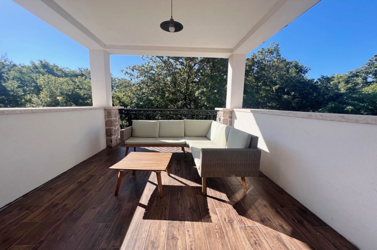 Hi&#353;a, prodaja, Mesto Krk, Hrvatska, 164 m2, 950.000,00 EUR