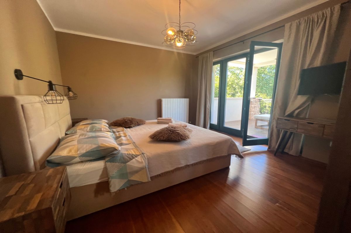 Hi&#353;a, prodaja, Mesto Krk, Hrvatska, 164 m2, 950.000,00 EUR