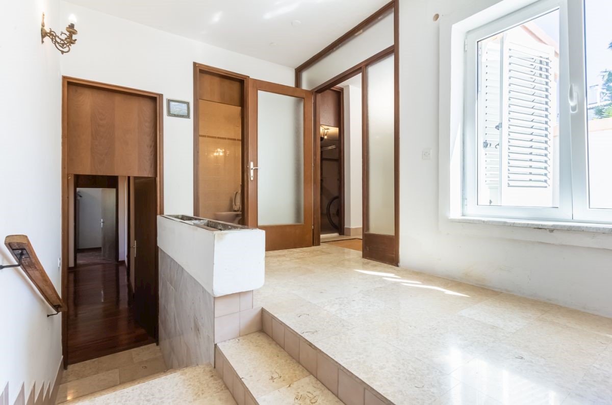 Hi&#353;a, prodaja, Njivice, Hrvatska, 286 m2, 1.800.000,00 EUR