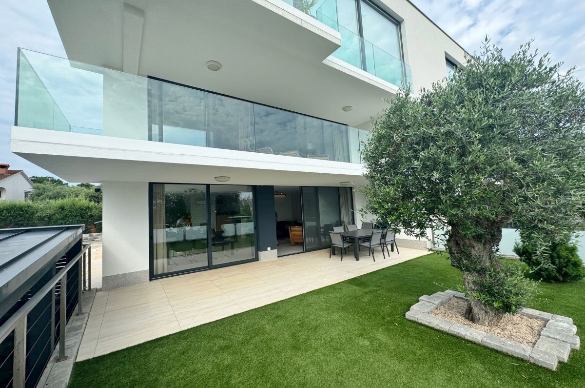Apartma, prodaja, Malinska, Hrvatska, 129 m2, 695.000,00 EUR