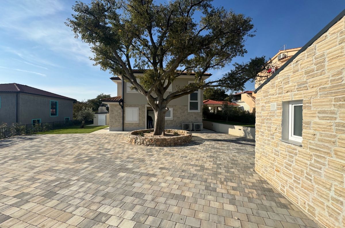 Hi&#353;a, prodaja, Vrbnik, Hrvatska, 137 m2, 800.000,00 EUR